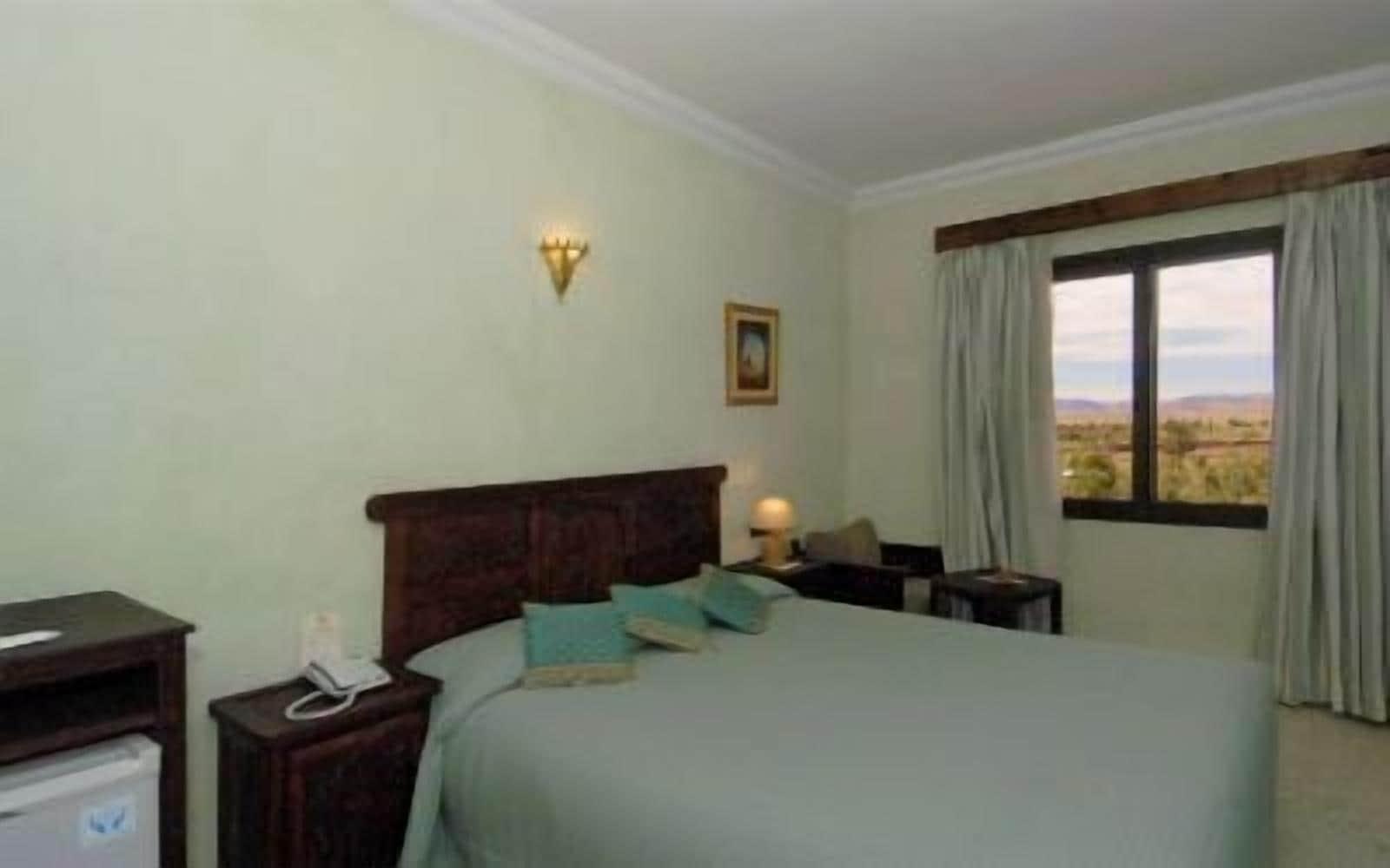 Hotel La Perle Du Sud Варзазат Екстериор снимка