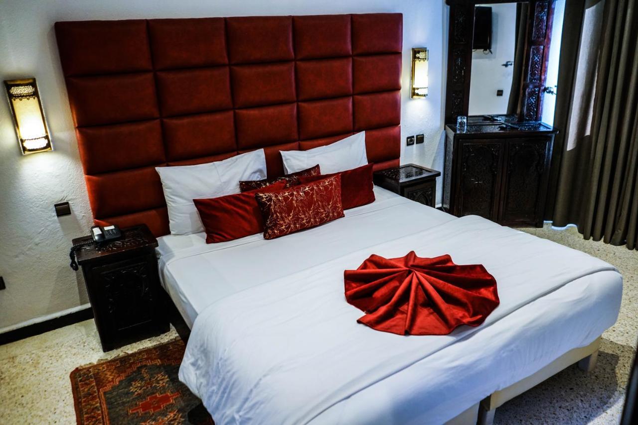 Hotel La Perle Du Sud Варзазат Екстериор снимка