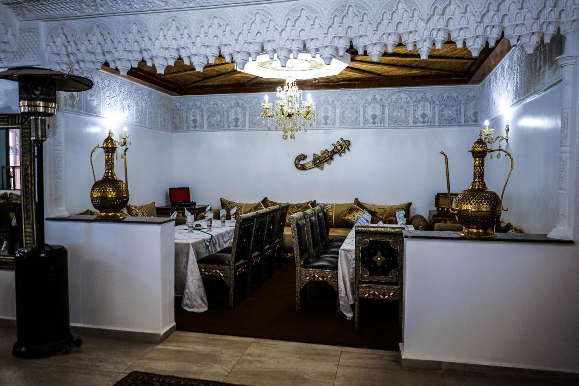 Hotel La Perle Du Sud Варзазат Екстериор снимка