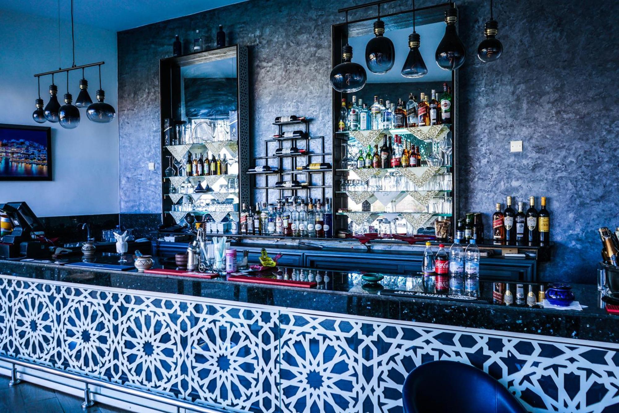 Hotel La Perle Du Sud Варзазат Екстериор снимка