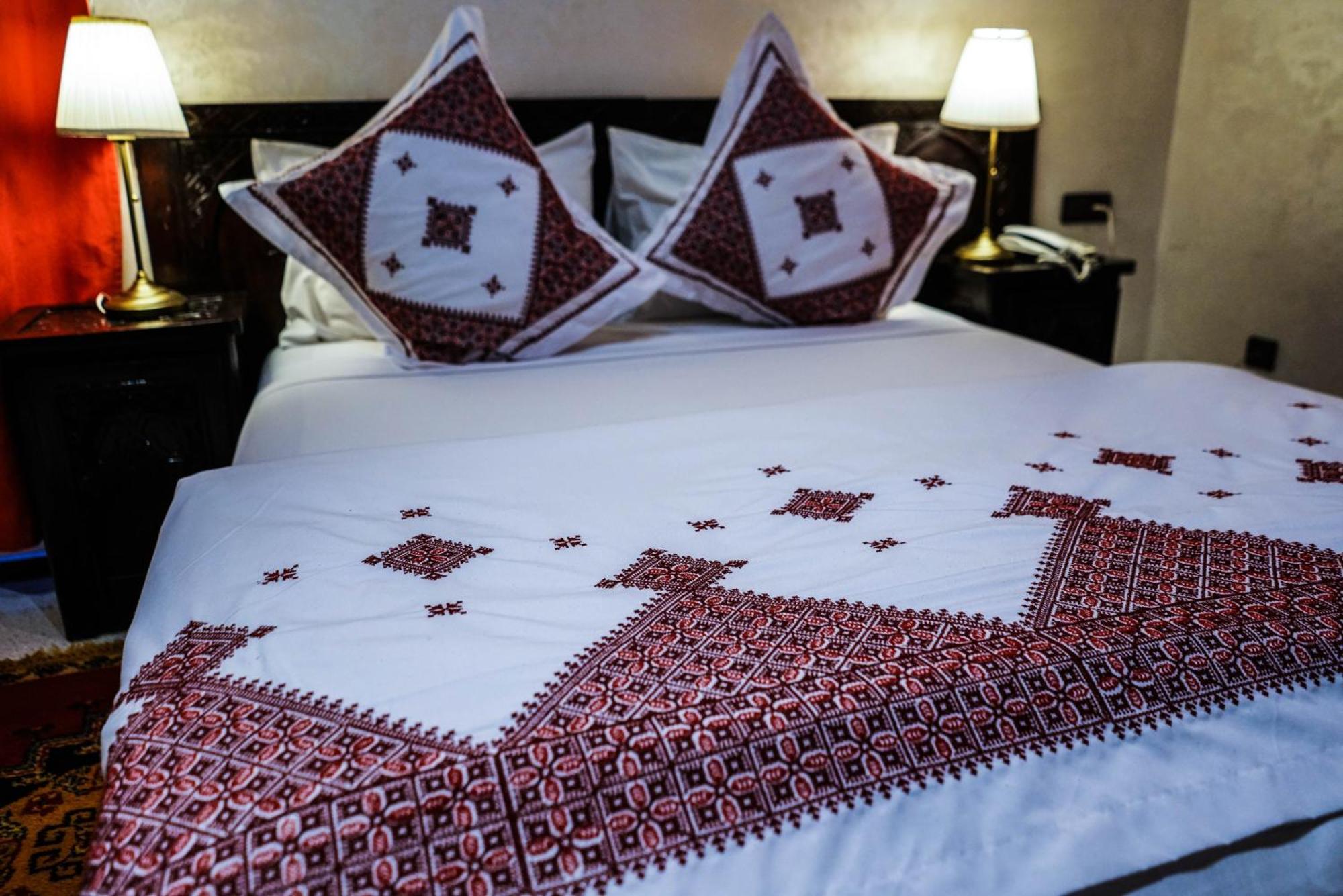 Hotel La Perle Du Sud Варзазат Екстериор снимка